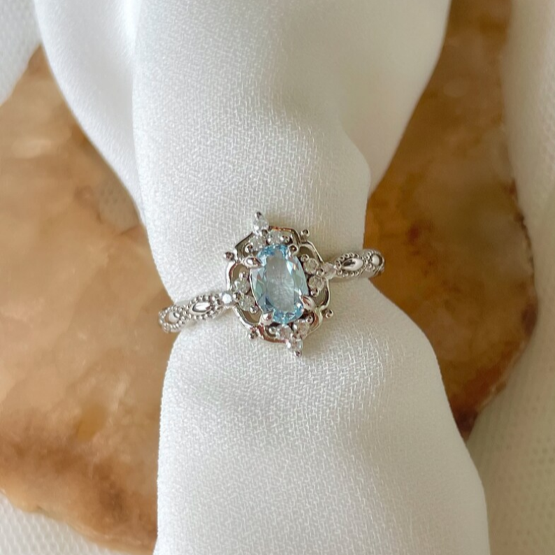 Vintage Helio Aquamarine Ring in Silver