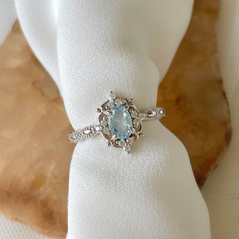 Vintage Helio Aquamarine Ring in Silver - djoyr