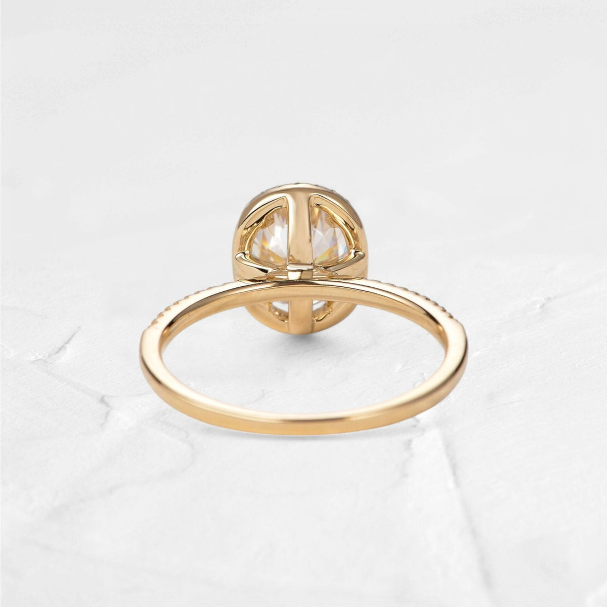 2.5CT Oval Cut Lab Diamond Halo Ring - djoyr