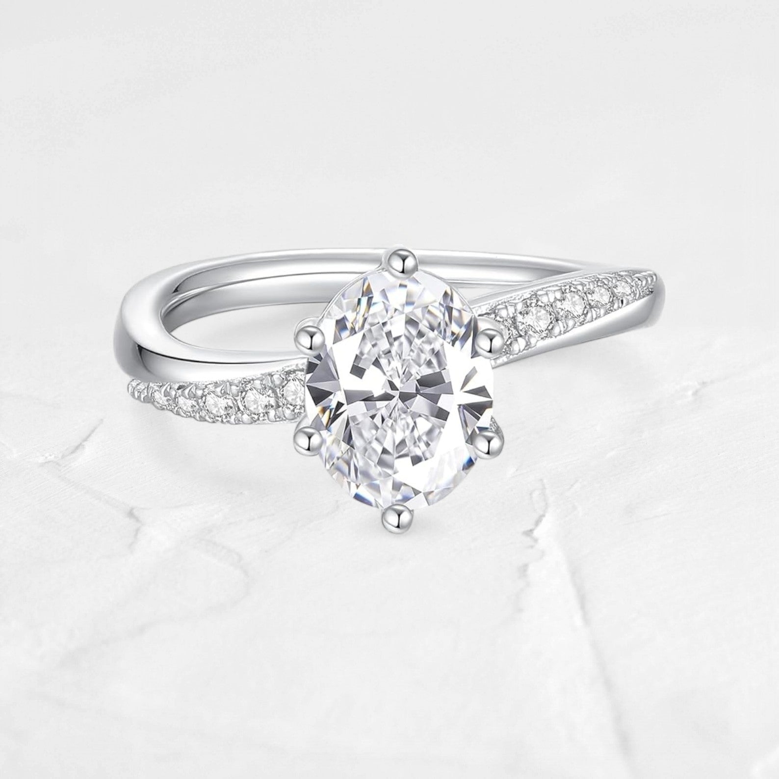 Twisted Moissanite Oval Solitaire Ring - djoyr