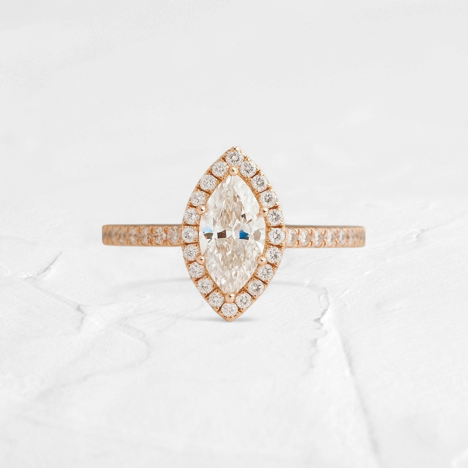 Soul's Gaze in Lab Grown Diamonds - djoyr