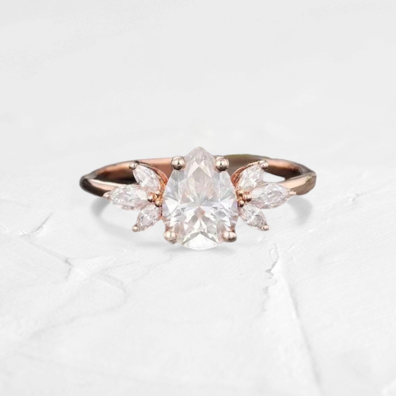 Moissanite Starlit Quill Pear Cut Ring - djoyr