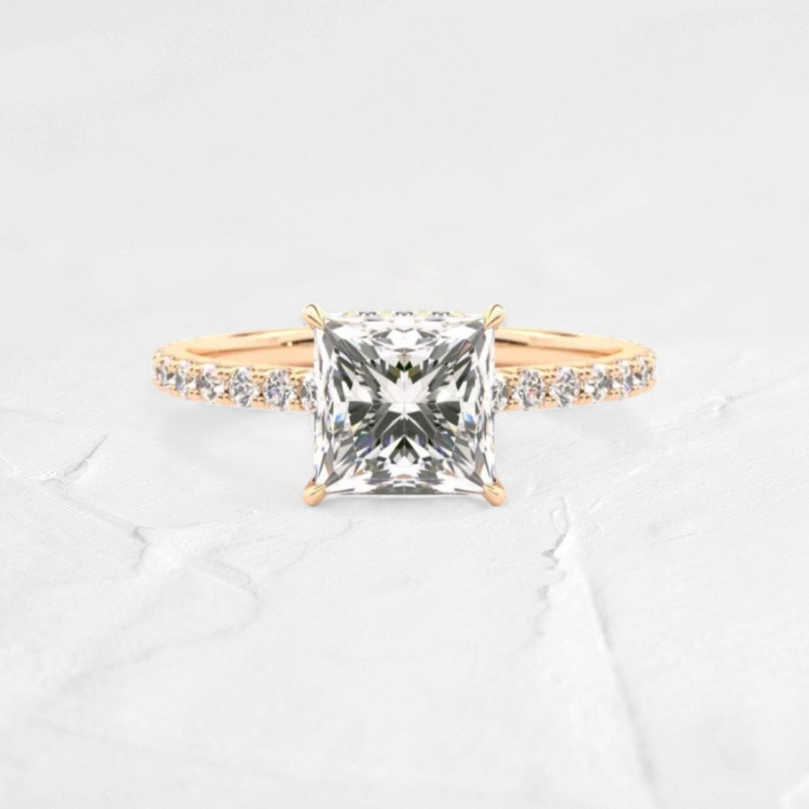 Moissanite Princess Cut Ring - djoyr