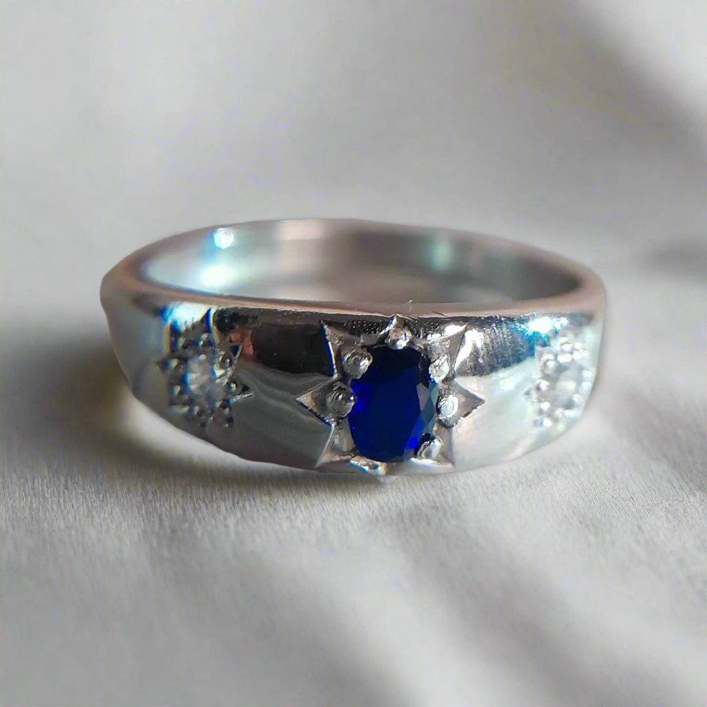 Lab Sapphire Vela Ring in Silver - djoyr