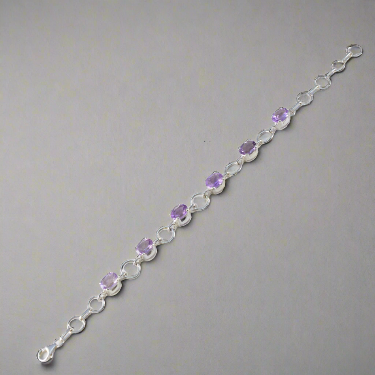 Amethyst Bracelet - djoyr