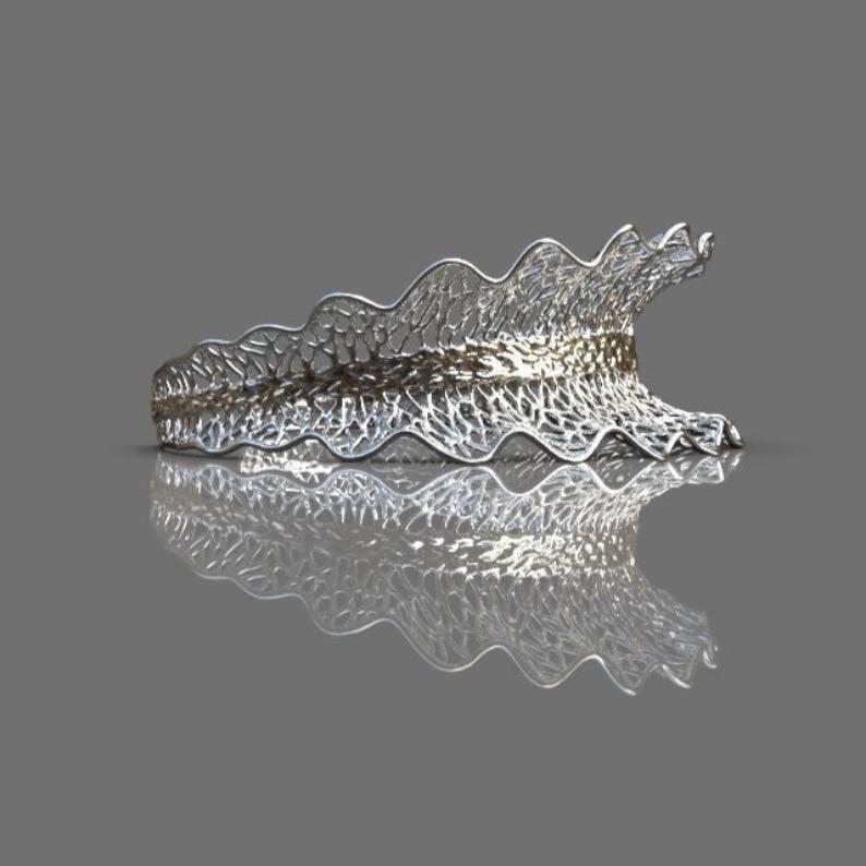 Elegant Filigree Cuff Bracelet – Intricate Lattice Design