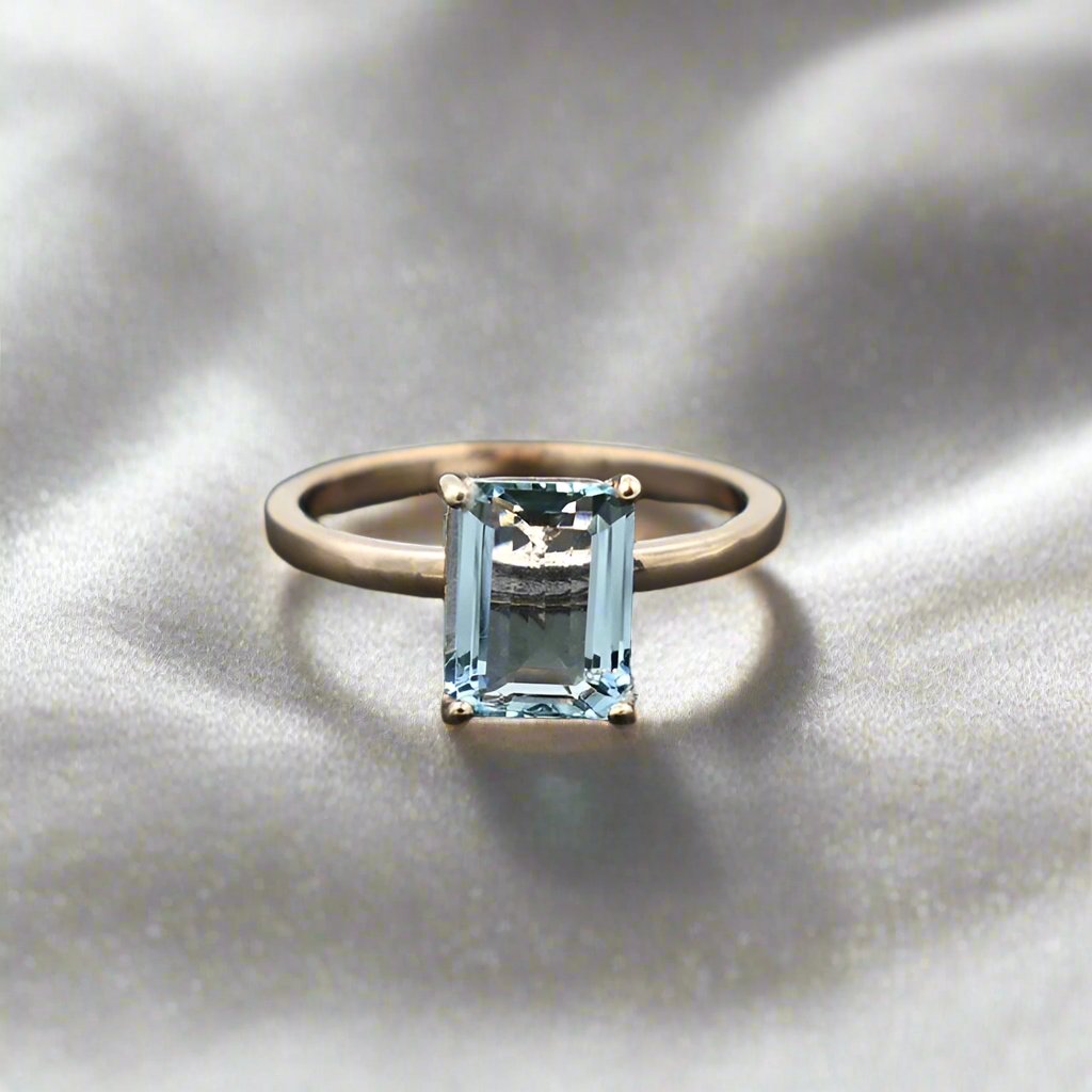 Aquamarine Windlass Ring