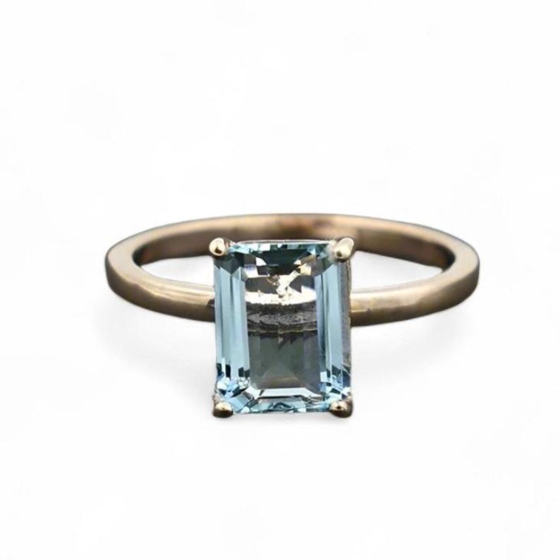 Aquamarine Windlass Ring