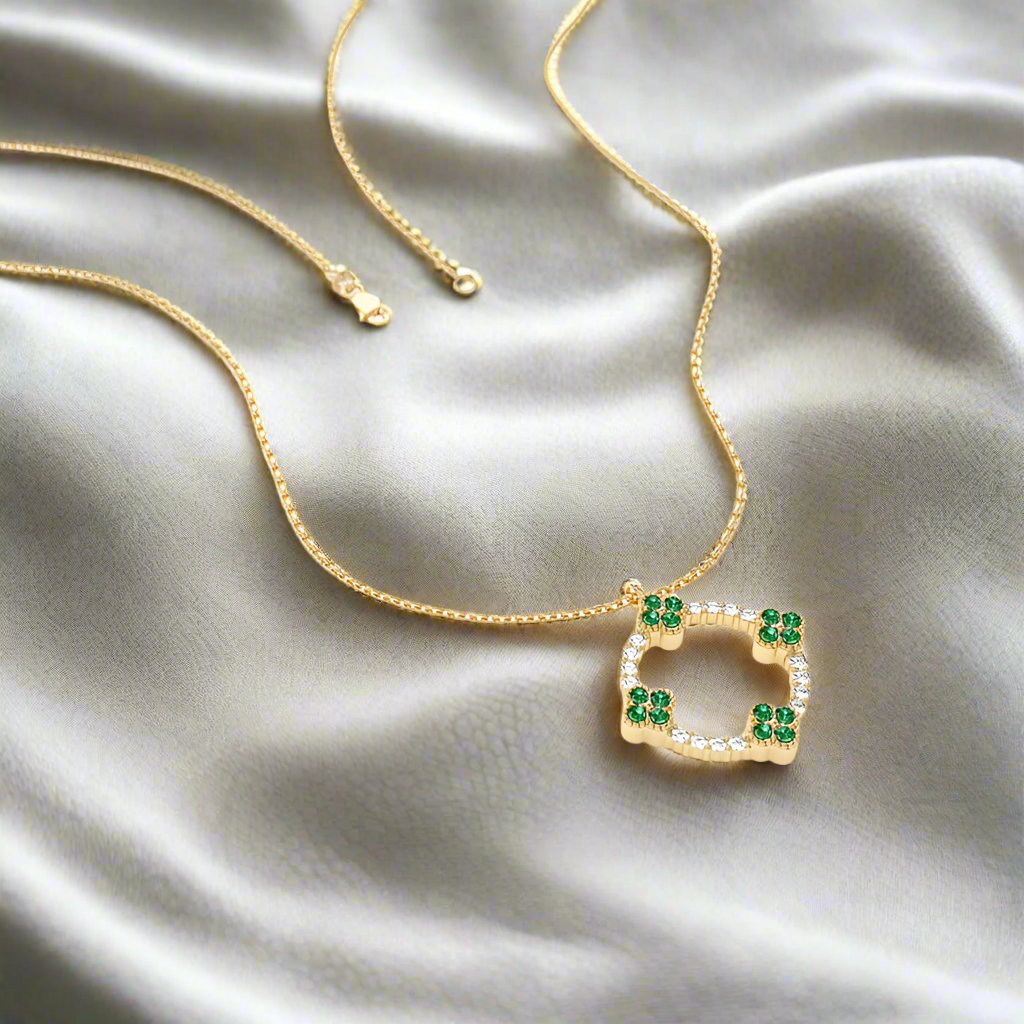 Lab Emerald Turn Pendent - djoyr