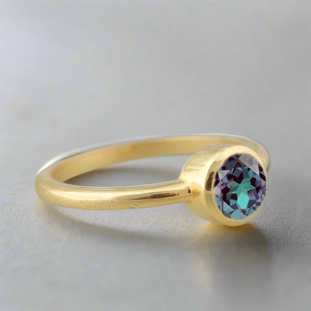 Alexandrite Iris Ring