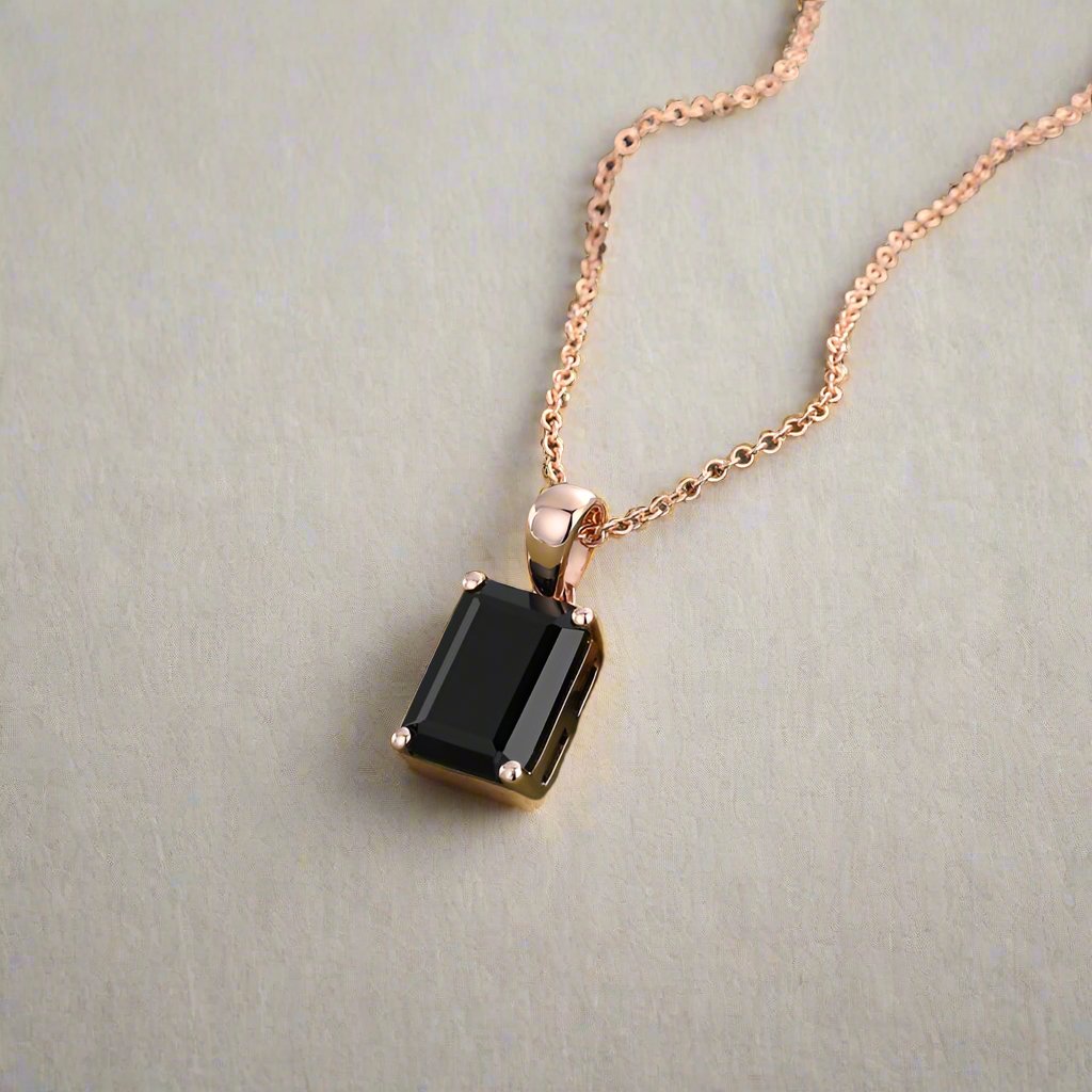 Black Onyx Stanchion Pendent