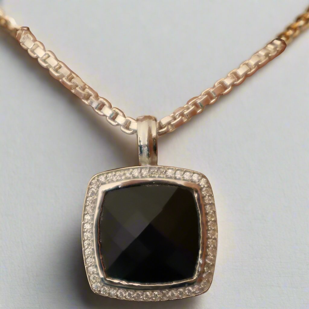 Guardian Onyx Pendant - djoyr
