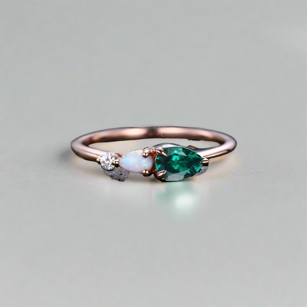 Lab Emerald Terminus Ring - djoyr