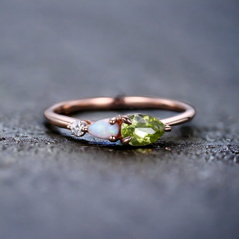 Peridot Terminus Ring - djoyr