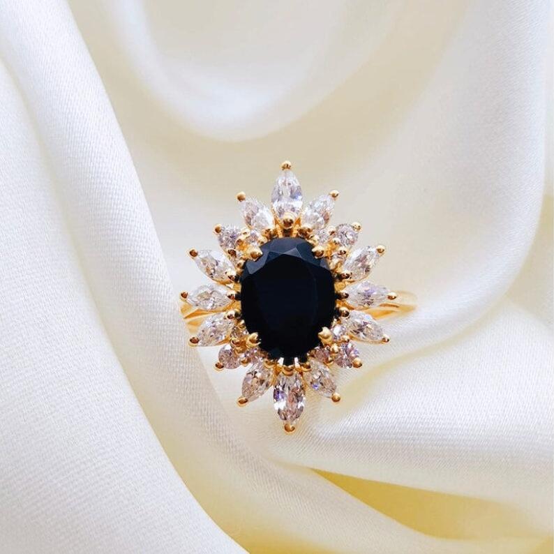 Black Onyx Aster Ring in Silver - djoyr