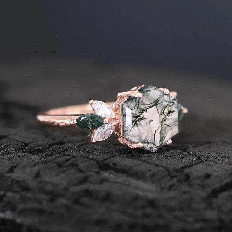 Gaia Hexagon Ring in silver - djoyr