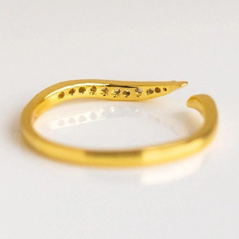 Moissanite Swell Band - djoyr