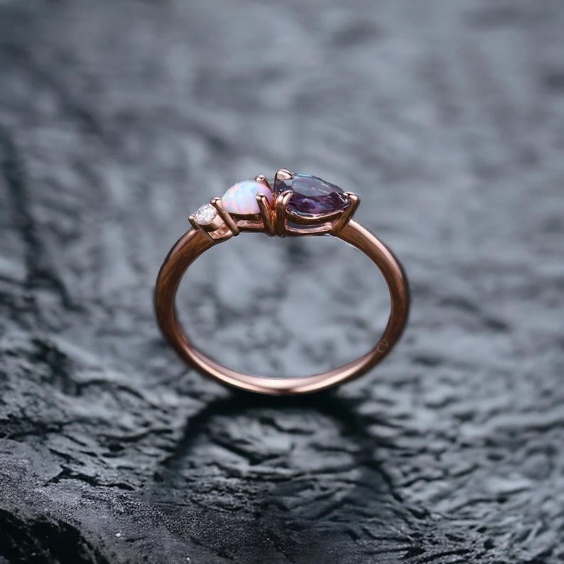 Alexandrite Terminus Ring