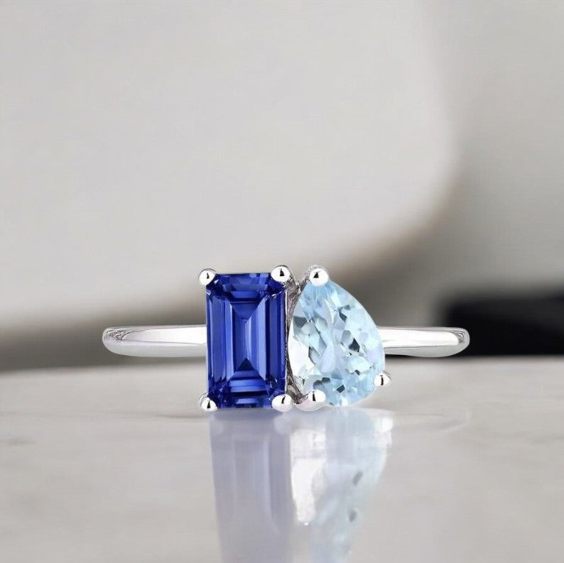 Moi et toi Blue sapphire and Aquamarine Ring - djoyr