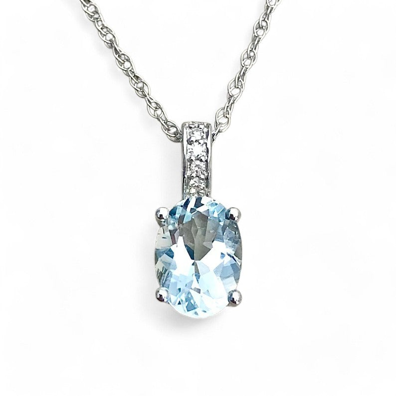Aquamarine Fall necklace - djoyr
