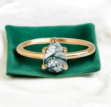 Moss Agate Pear Cut Ring - djoyr