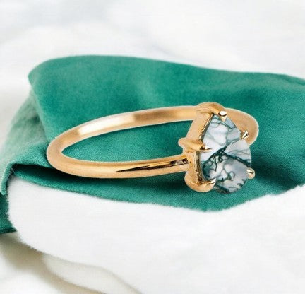 Moss Agate Pear Cut Ring - djoyr