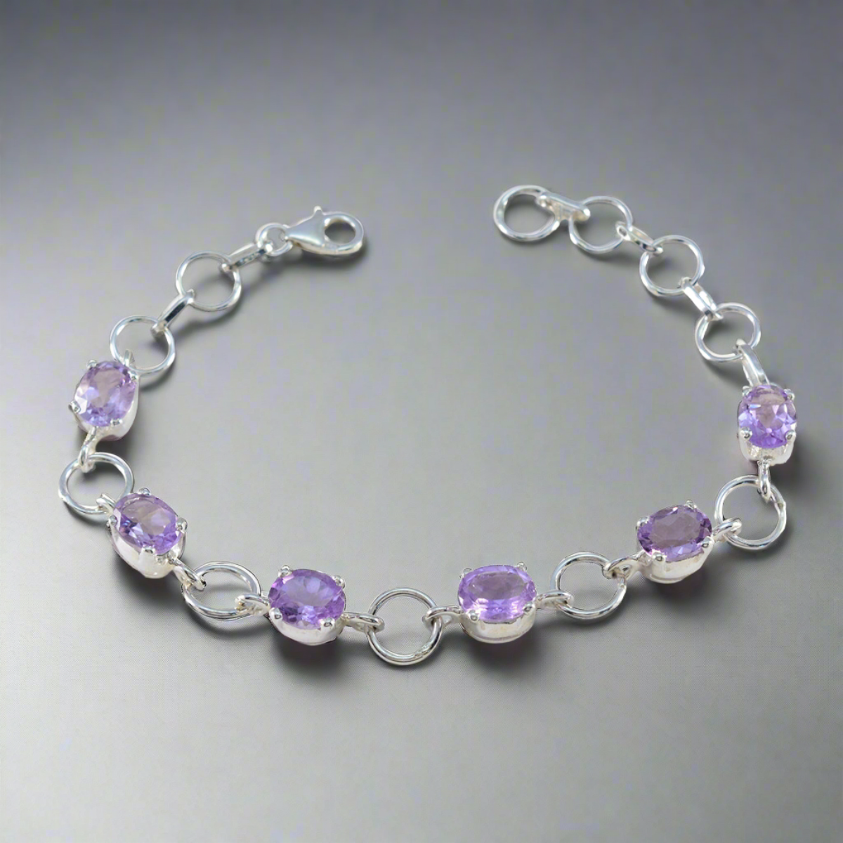 Amethyst Bracelet - djoyr