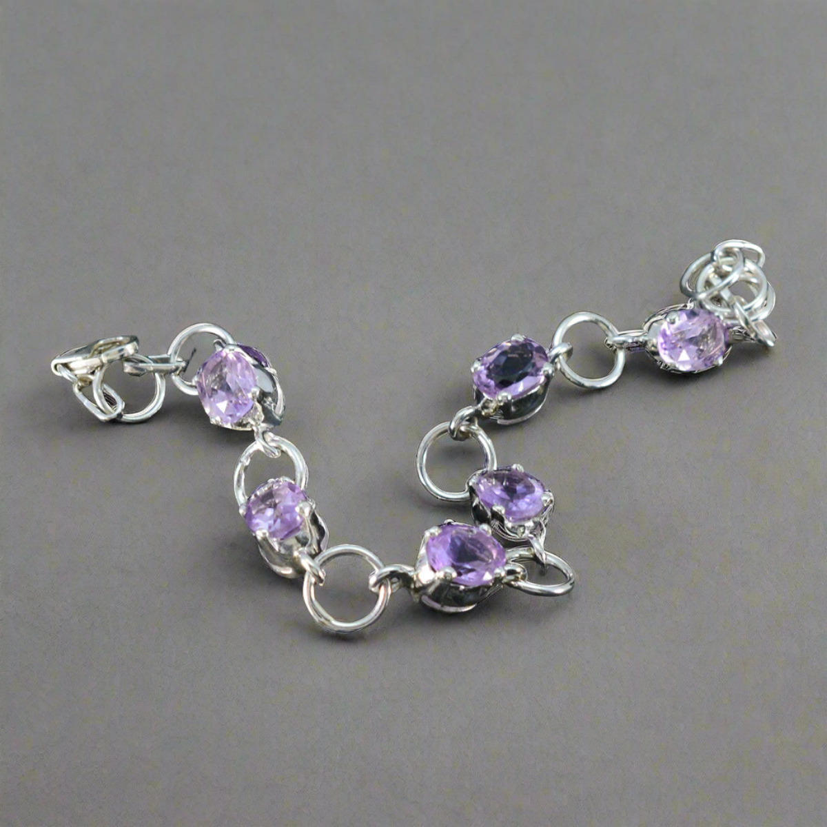 Amethyst Bracelet - djoyr