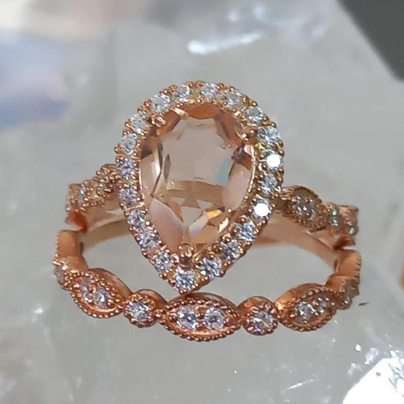 Teardrop Natural Morganite Ring Set - djoyr